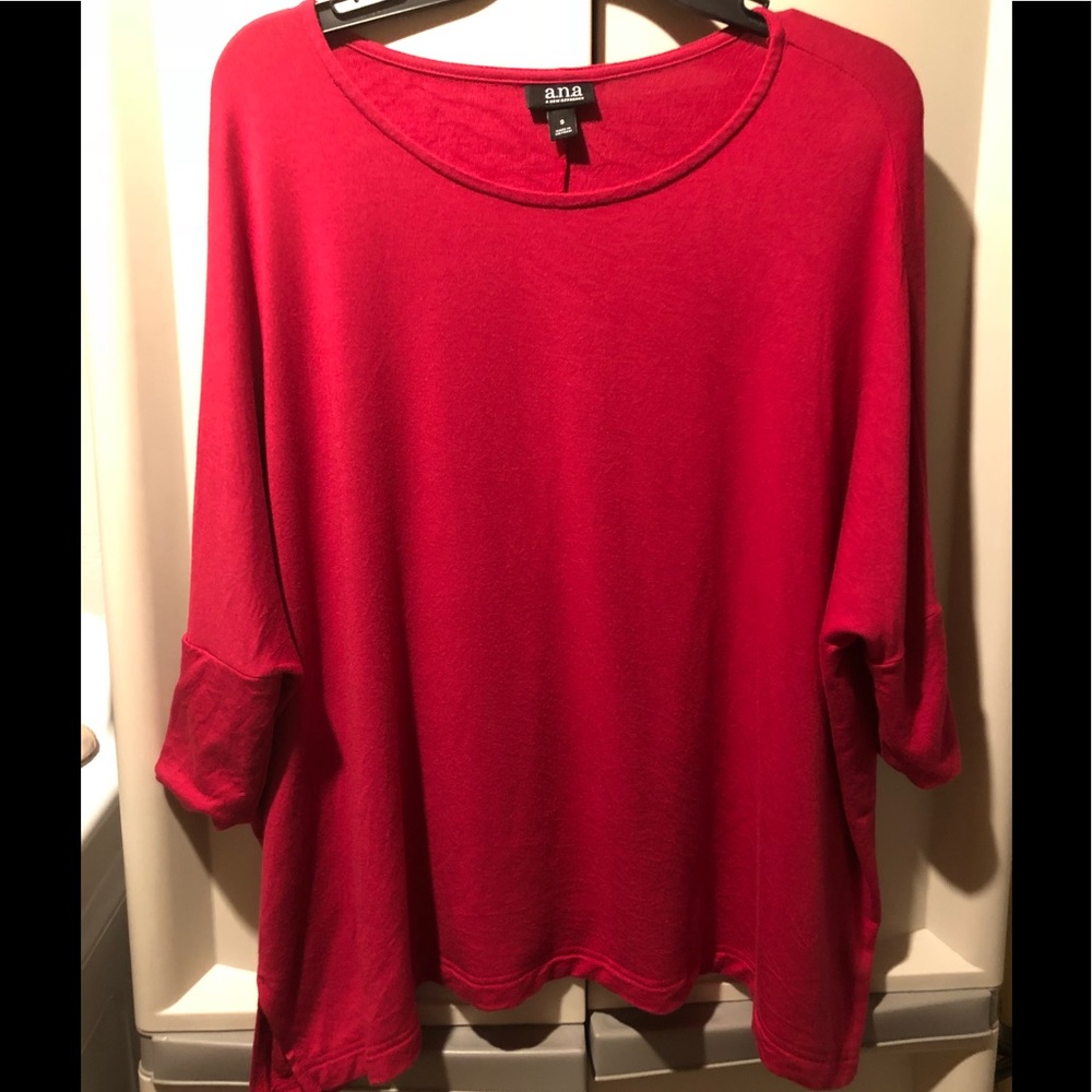 Women’s Like New Sweater Size Small